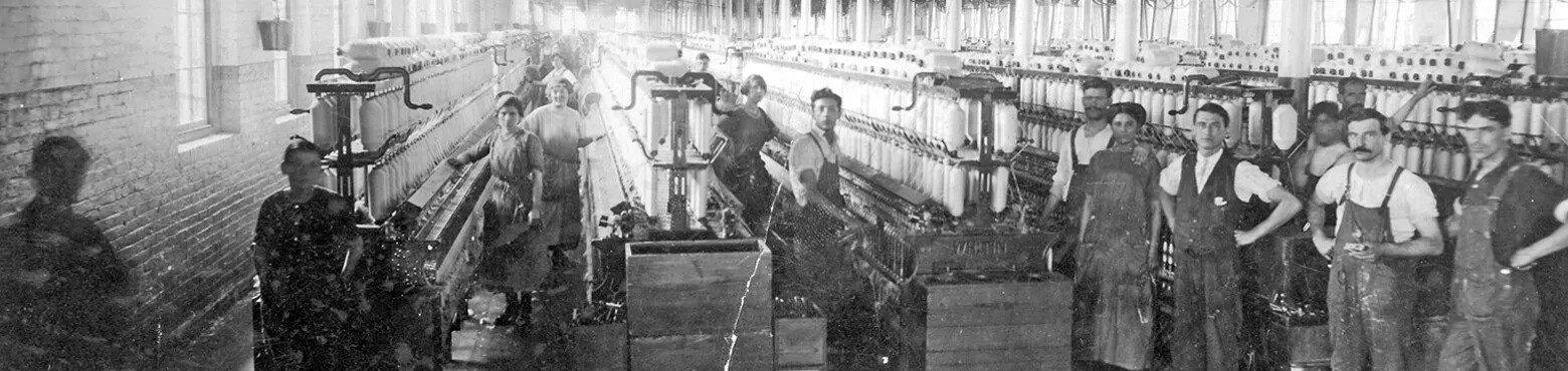 Industrial image of workers in a factory